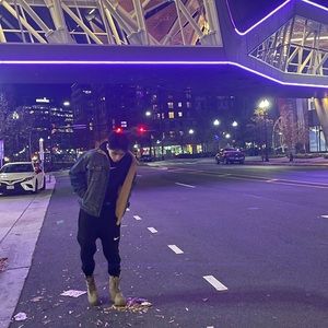 Meet your Posher, Vincent